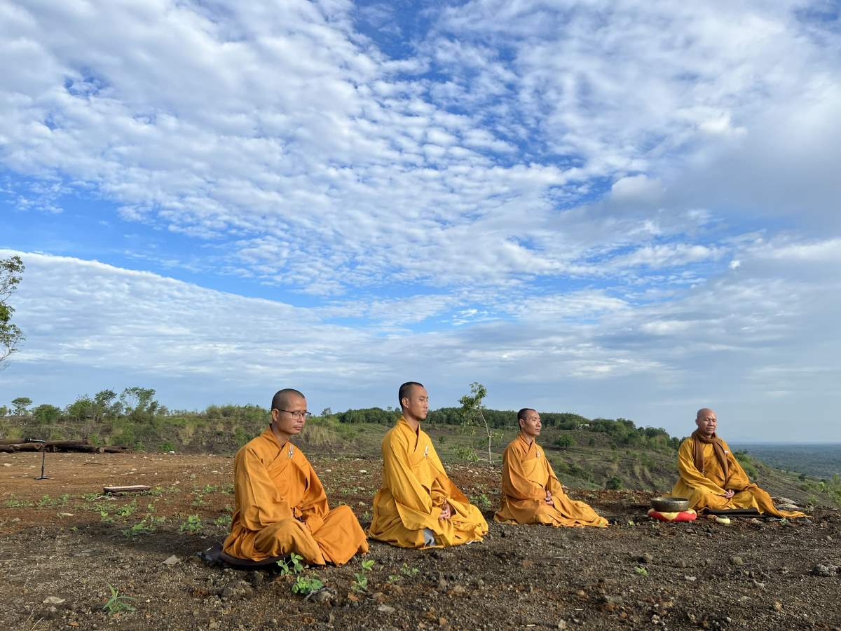 NIKAYA Thiền Quán - Tâm Ơi ! Nói Tâm Nghe 2 NIKAYA Thiền Quán - Tâm Ơi ! Nói Tâm Nghe 2